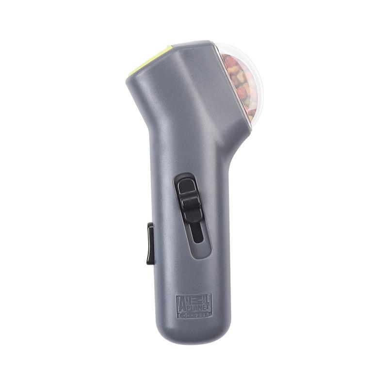 Tail Mate™ Pet Treat Launcher